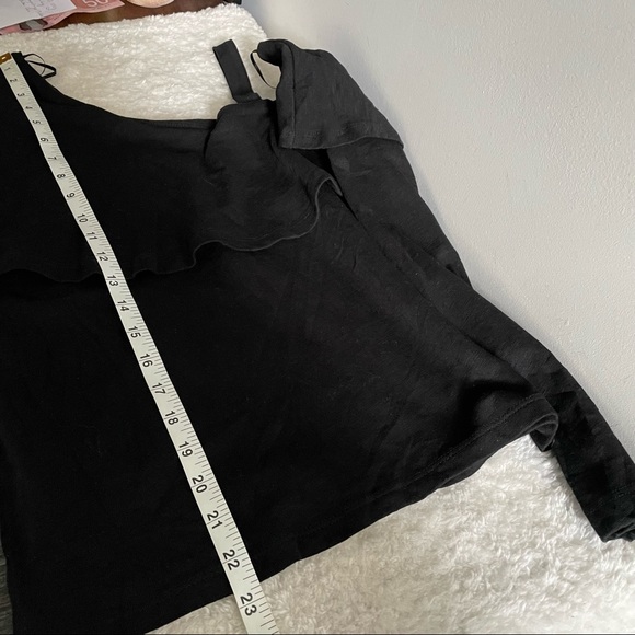 Anthropologie Postmark One Shoulder Ruffled Top - Picture 11 of 12